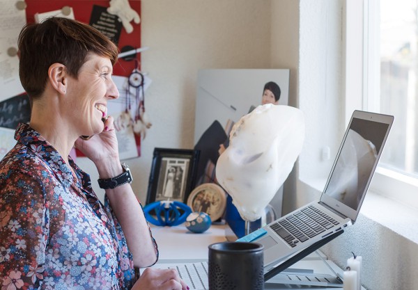 Online Read-Along 'Durf te Verbinden, het begint bij jezelf'