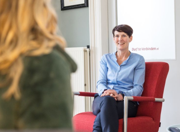 'Ik wil wel om hulp vragen' 'Ik wil wel om hulp vragen'